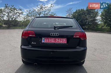 Хэтчбек Audi A3 2006 в 