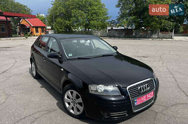 Хэтчбек Audi A3 2006 в 