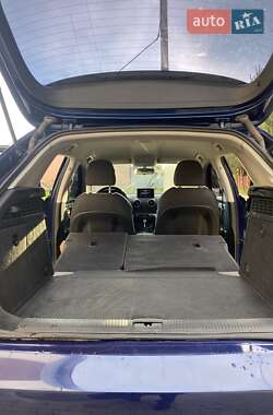 Хэтчбек Audi A3 2016 в 