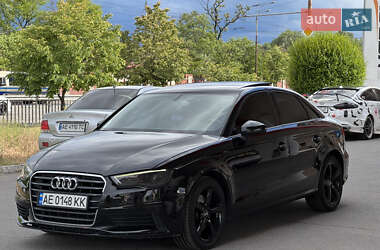 Седан Audi A3 2014 в 