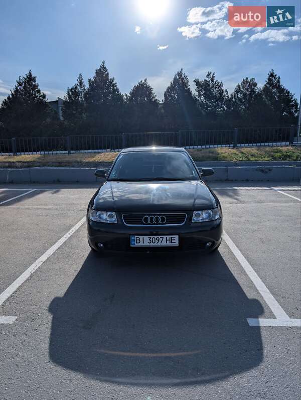 Хэтчбек Audi A3 2002 в Полтаве