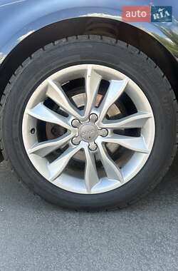 Хетчбек Audi A3 2012 в 