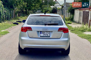 Хэтчбек Audi A3 2008 в 