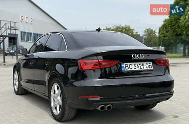 Седан Audi A3 2014 в 