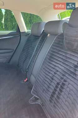 Хэтчбек Audi A3 2005 в 