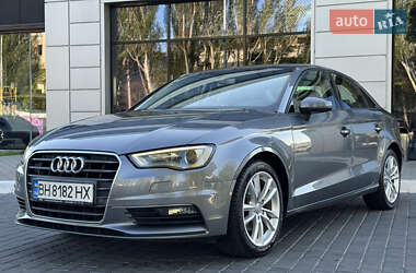 Седан Audi A3 2015 в 