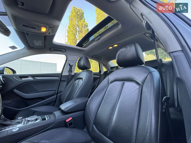 Седан Audi A3 2015 в Одесі