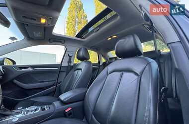 Седан Audi A3 2015 в 