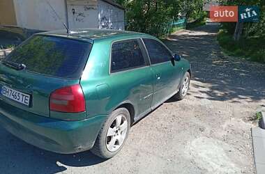 Хэтчбек Audi A3 1997 в 
