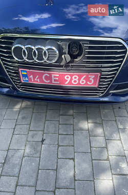 Хэтчбек Audi A3 2016 в 