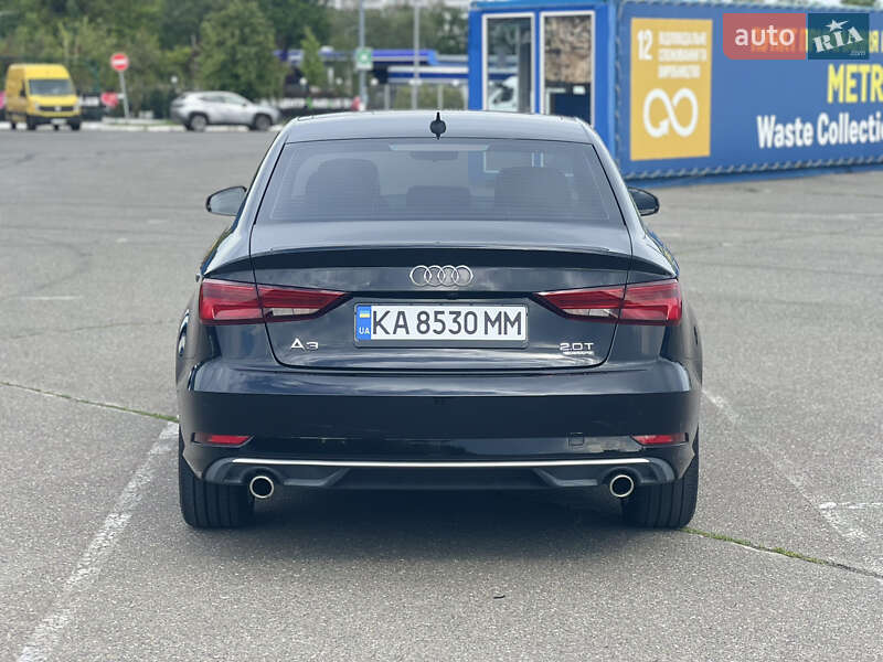 Седан Audi A3 2017 в Киеве