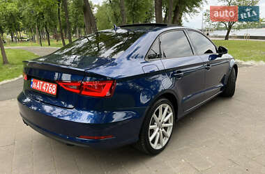 Седан Audi A3 2015 в 