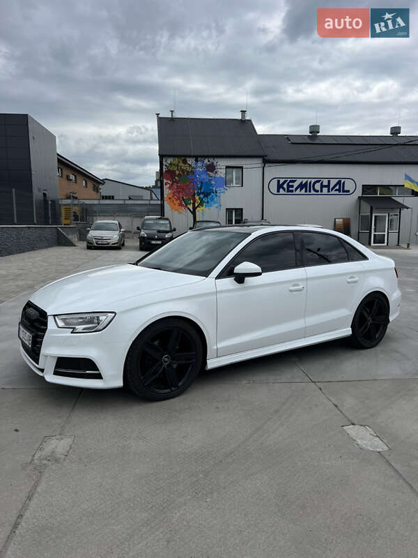 Седан Audi A3 2016 в Белой Церкви
