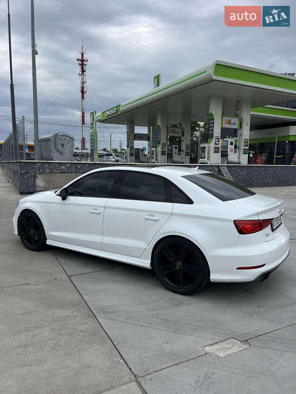 Седан Audi A3 2016 в Белой Церкви