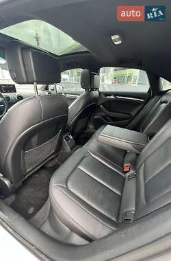 Седан Audi A3 2016 в 