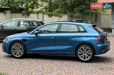 Хэтчбек Audi A3 2021 в 