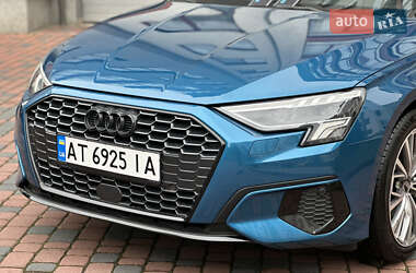 Хэтчбек Audi A3 2021 в 