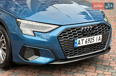 Хэтчбек Audi A3 2021 в 