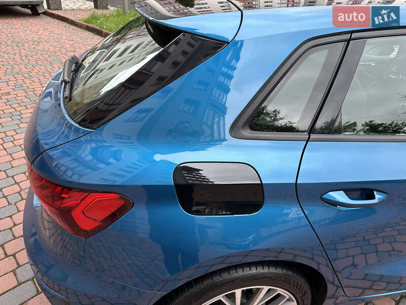 Хэтчбек Audi A3 2021 в Ивано-Франковске