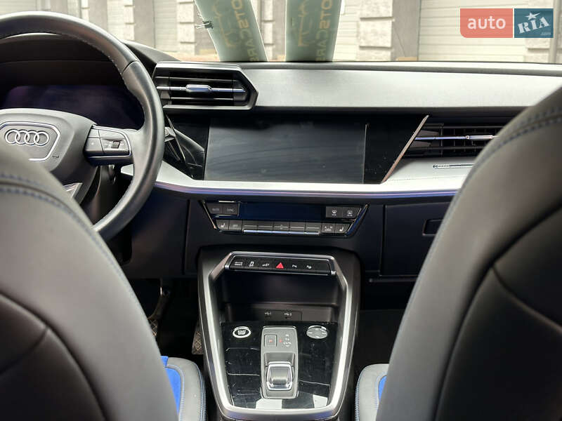 Хэтчбек Audi A3 2021 в Ивано-Франковске