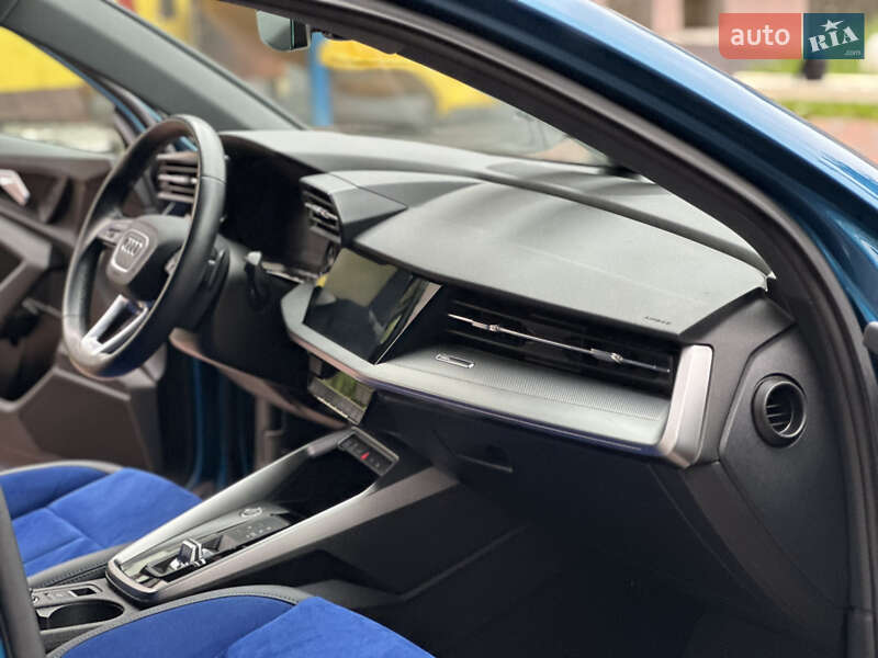 Хэтчбек Audi A3 2021 в Ивано-Франковске