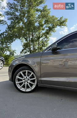 Седан Audi A3 2014 в 