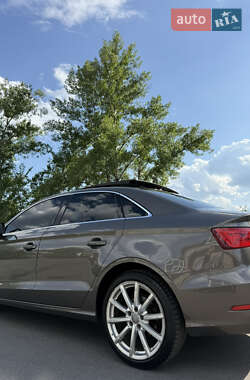 Седан Audi A3 2014 в 