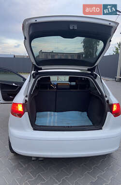 Хетчбек Audi A3 2007 в 