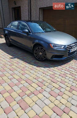 Седан Audi A3 2015 в Ровно