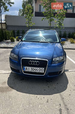 Хэтчбек Audi A3 2008 в Обухове
