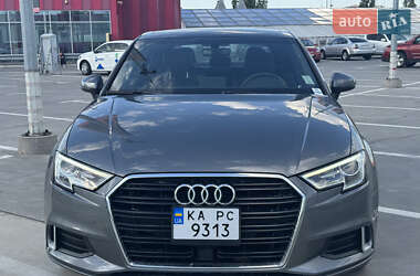 Седан Audi A3 2018 в 