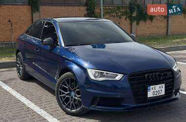 Седан Audi A3 2014 в Дніпрі