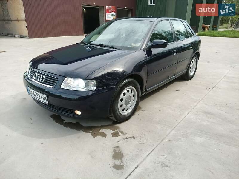 Хэтчбек Audi A3 2001 в Славуте