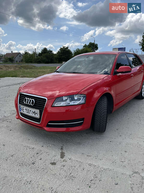 Хэтчбек Audi A3 2012 в Днепре