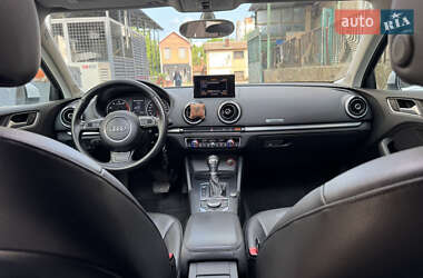 Седан Audi A3 2014 в 
