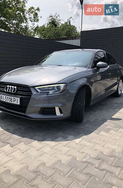 Седан Audi A3 2016 в Рокитному