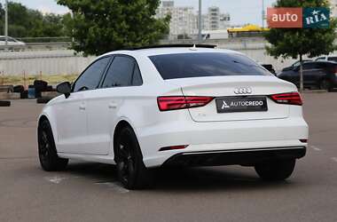 Седан Audi A3 2018 в 