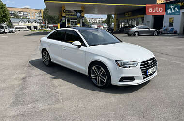 Седан Audi A3 2016 в Києві