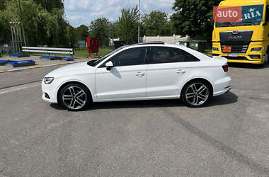 Седан Audi A3 2016 в 