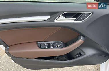 Седан Audi A3 2016 в 