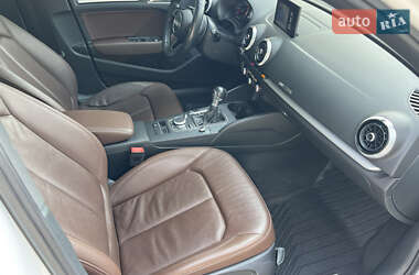 Седан Audi A3 2016 в 