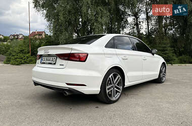 Седан Audi A3 2018 в 