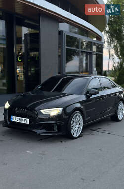 Седан Audi A3 2016 в 