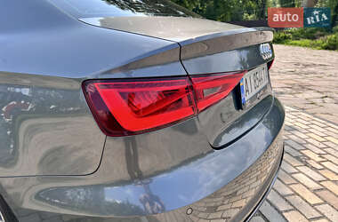 Седан Audi A3 2015 в 