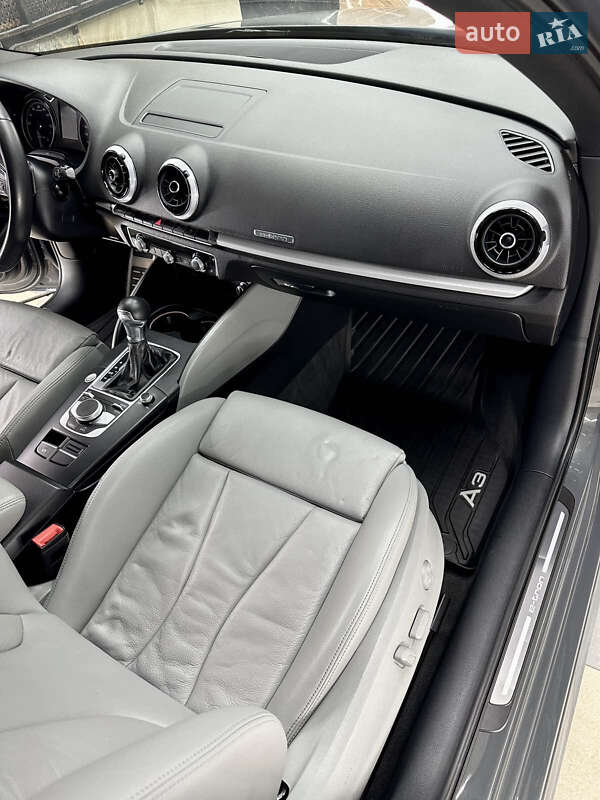 Хэтчбек Audi A3 2017 в Львове