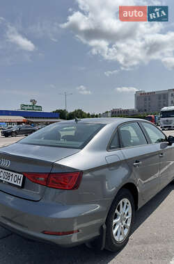 Седан Audi A3 2015 в 