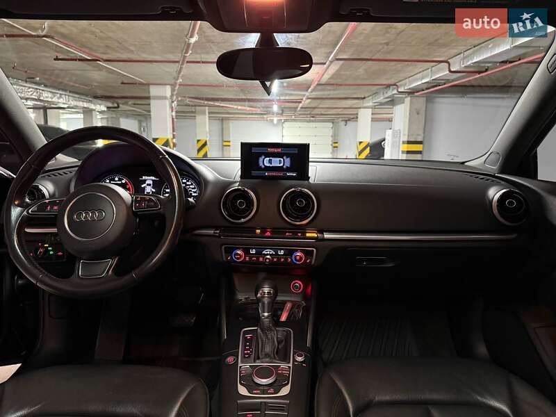 Седан Audi A3 2015 в Виннице