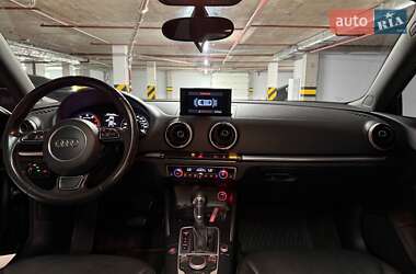 Седан Audi A3 2015 в 