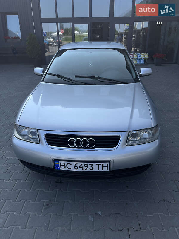Хетчбек Audi A3 2001 в Львові