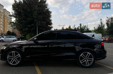 Седан Audi A3 2016 в 